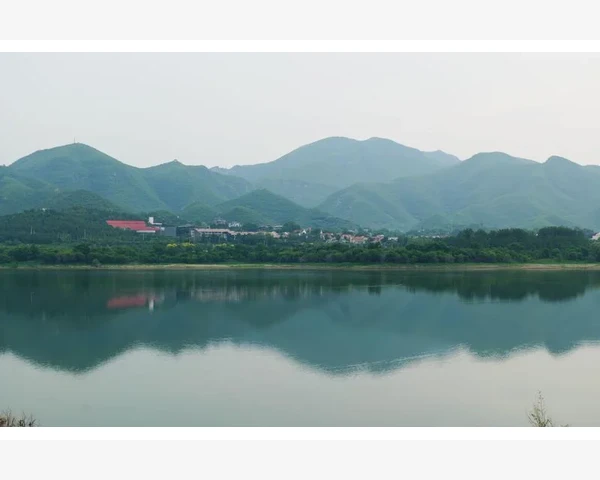 MT4图表走势突然断截数据缺失这样补全_平台后台设置的隐藏费用与数据刷新延迟